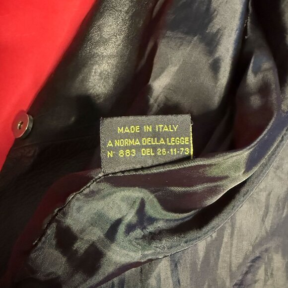 Upcycled Vintage Leather Jacket by Mario Oliva – Hand-Painted, Size XS - Picture 7 of 12